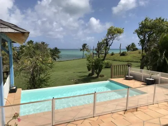 Locations-en-Martinique-villa-belle-grenade-au-vauclin-agence-AMLV